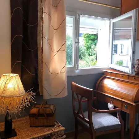 Bella